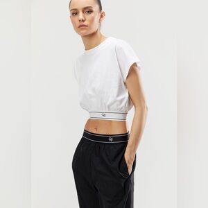 OAK + FORT CROPPED WAISTBAND TEE